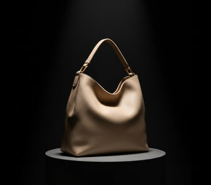 DayIn beige leather luxury bag