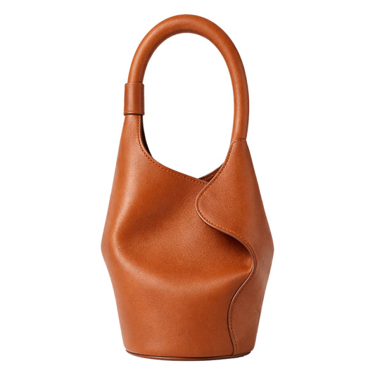 The Bucket L - The Perfect Proportional Companion from Sellenes; handcrafted in Europe in limited edition